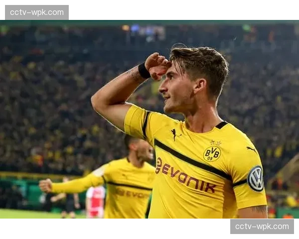 欧挑杯决赛：德国柏林3-0完胜土耳其锌业，队史首夺欧洲赛事冠军